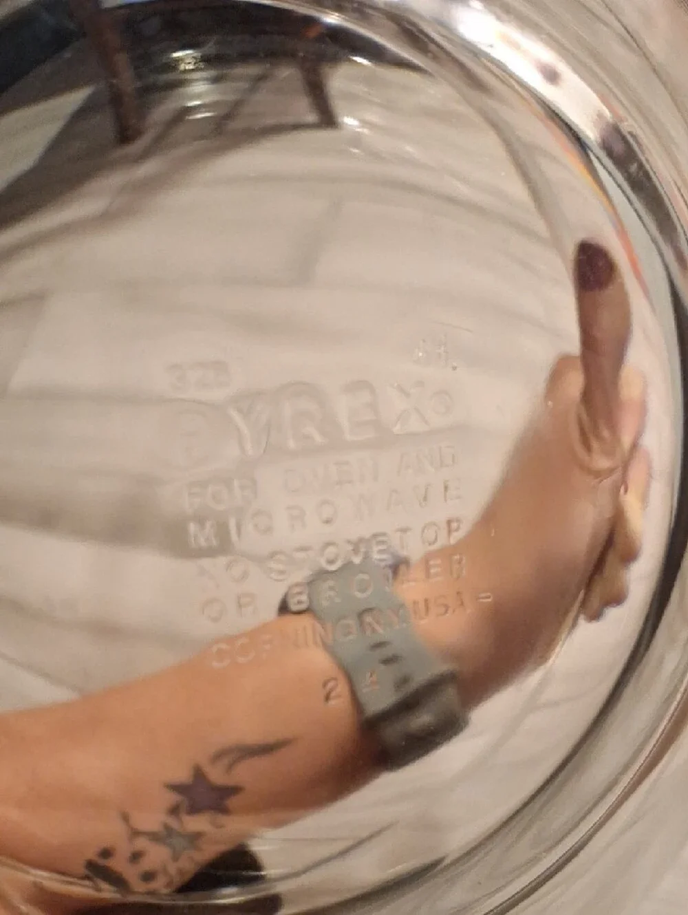 🍁Pyrex Large Clear Glass Serving Bowl with Subtle Rim🍦